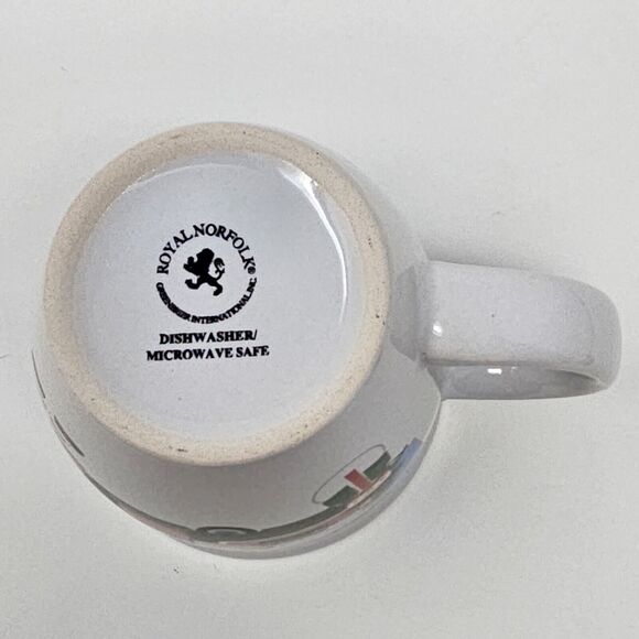 Royal Norfolk Coffee Tea Cup Mug Christmas Santa RV Snowman Holidays Winter 14oz - Picture 7 of 10